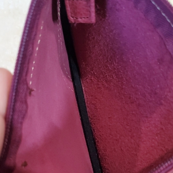 Red Leather Wristlet 4 X 7 Bag - Picture 9 of 9